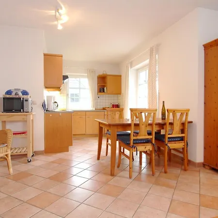 Stoertebekerstrasse 9 9 Lejlighed *